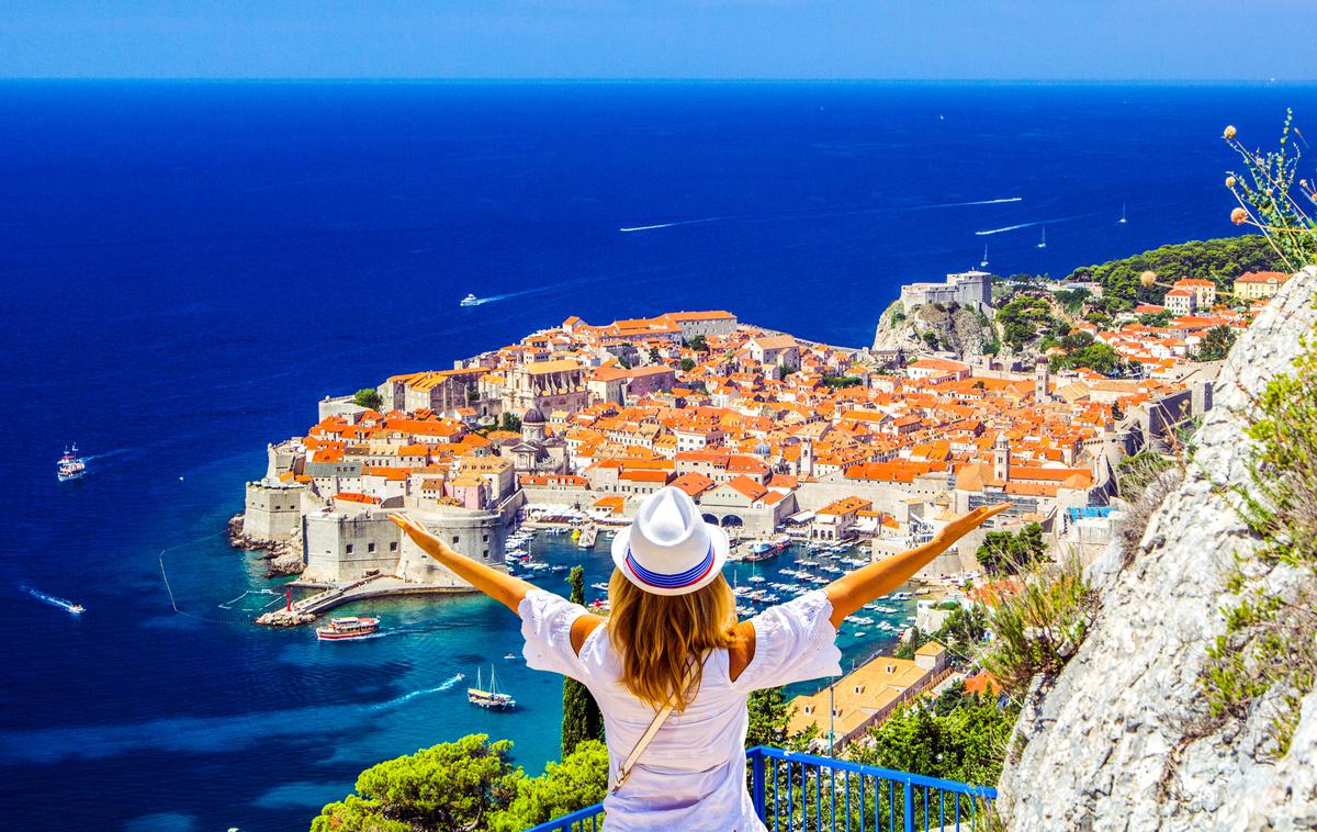 Dubrovnik | Vplivnica Julie Theis se je iz Teksasa namesto v Los Angeles preselila v hrvaški Dubrovnik. (Fotografija je simbolična.) | Foto Shutterstock
