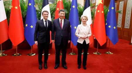 Kitajski predsednik Xi začenja obisk v Evropi