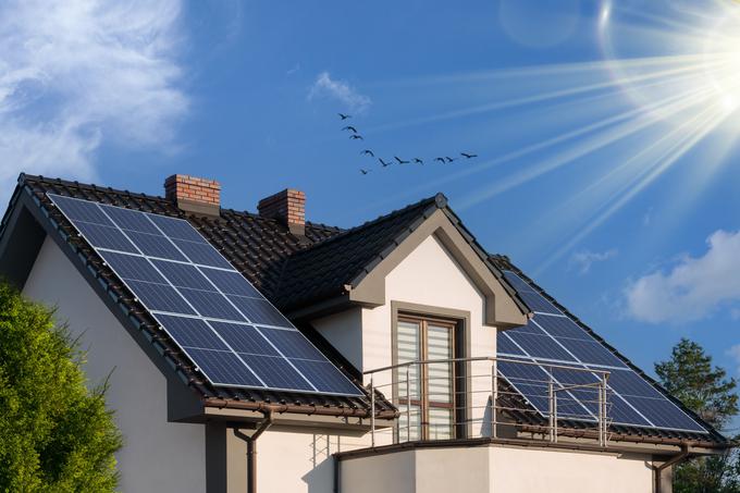 sončna elektrarna sončni paneli | Foto: Shutterstock