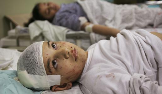 V izraelskem obstreljevanju ranjenih najmanj deset Palestincev
