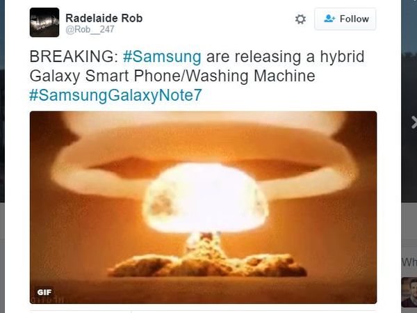 "Izredna novica: Samsung bo izdal hibrid med pametnim telefonom in pralnim strojem #SamsungGalaxyNote7" (Pred nekaj tedni je iz ZDA prišla informacija o eksplozijah Samsungovih pralnih strojev, ne le telefonov.) | Foto: 