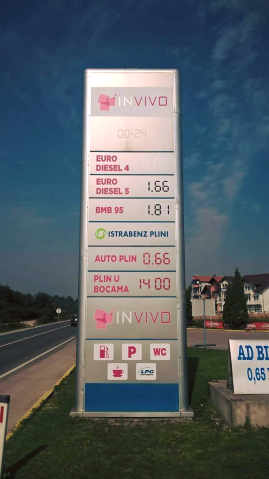 Ena konvertibilna marka je v Bosni in Hercegovini vredna približno pol evra. | Foto: 