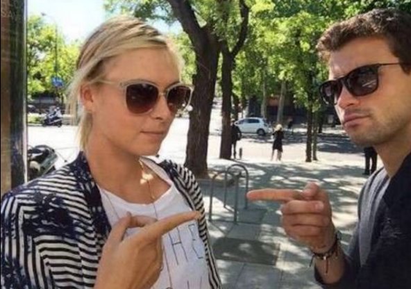 Marija Šarapova in Grigor Dimitrov sta se pred dvema mesecema srečala v New Yorku, kjer sta se v lokalu pogovarjala pet ur. | Foto: Twitter - Voranc