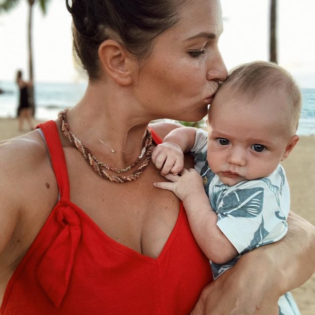 Nekdanja ameriška smučarka Julia Mancuso se zadnje mesece posveča izključno materinstvu.  | Foto: Instagram & Imdb
