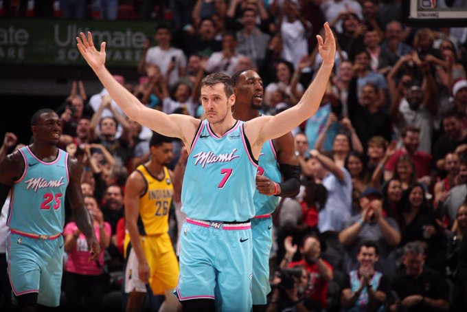 Miami že dolgo velja za priljubljeno košarkarsko-turistično destinacijo slovenskih ljubiteljev športa. Goran Dragić še vedno spada med najboljše igralce Miami Heat, v tej sezoni pa navdušuje v konkurenci tako imenovanih šestih igralcev. | Foto: 