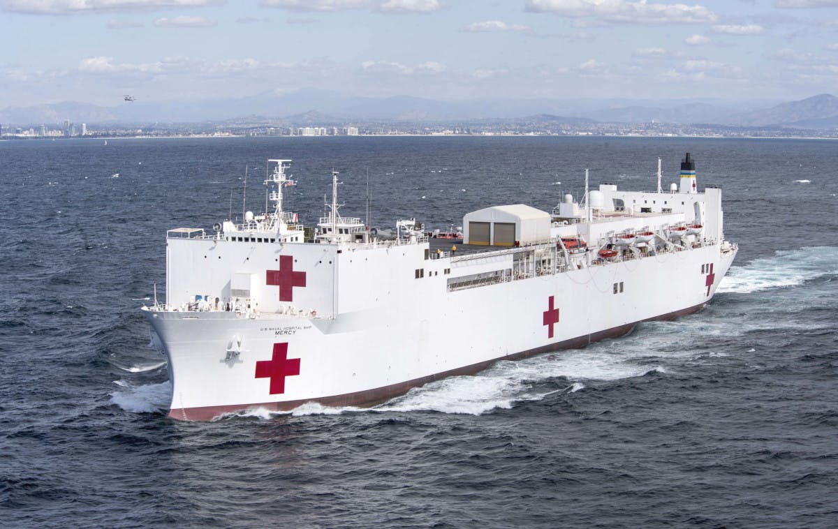 Ladha bolnišnica | Nekoč tankerja, zdaj pa že štirideset let plavajoči bolnišnici | Foto Mornarica ZDA