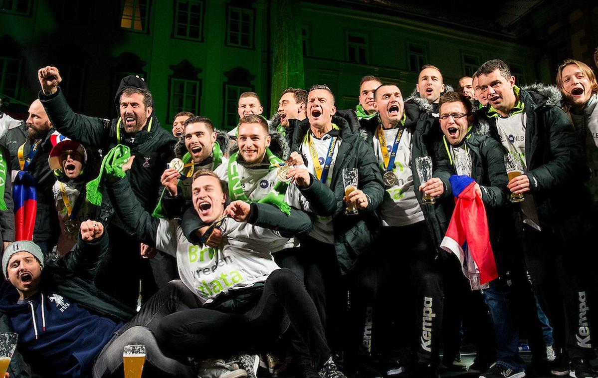 slovenski rokometaši sprejem | Slovenski rokometaši so na svetovnem prvenstvu leta 2017 v Franciji osvojili bronasto odličje. | Foto Vid Ponikvar