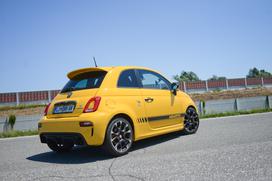 Abarth 595 1.4 T-jet 16V 180 competizione