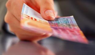 Slovenci imajo samo na eni od švicarskih bank 110 milijonov evrov