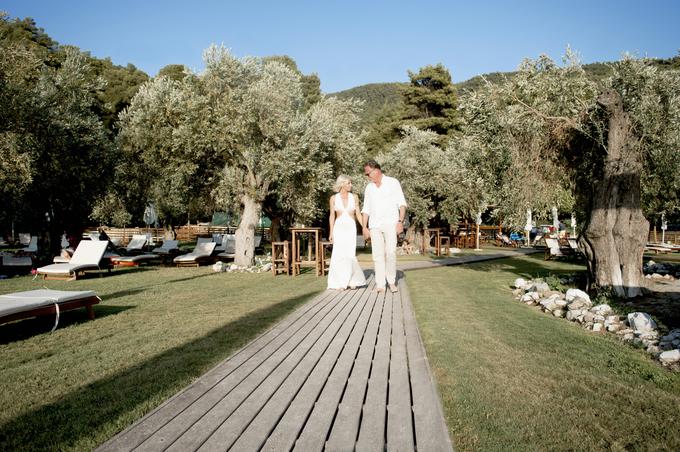 "Grki res dajo veliko na praznovanje poroke. Tako kot v filmu Moja obilna grška poroka." | Foto: Osebni arhiv