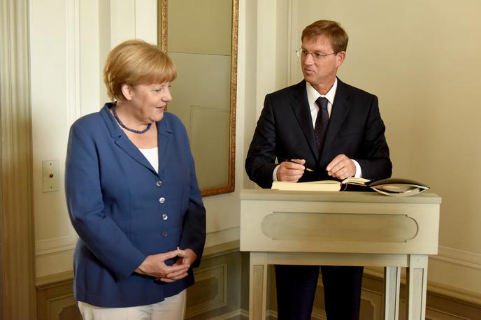 Miro Cerar Angela Merkel | Foto STA