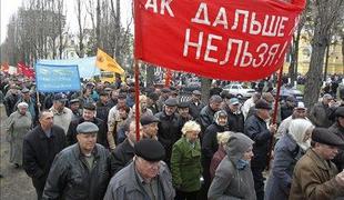 Likvidatorji iz Černobila protestirali proti krčenju pokojnin
