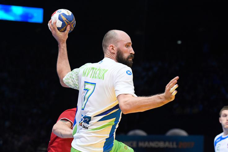 kavtičnik kavticnik slovenija rusija rokometna reprezentanca Za zmago bo treba odigrati odlično tekmo, je prepričan Vid Kavtičnik. | Foto: Sportida