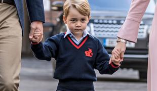 Mali princ George je začel hoditi v šolo #foto