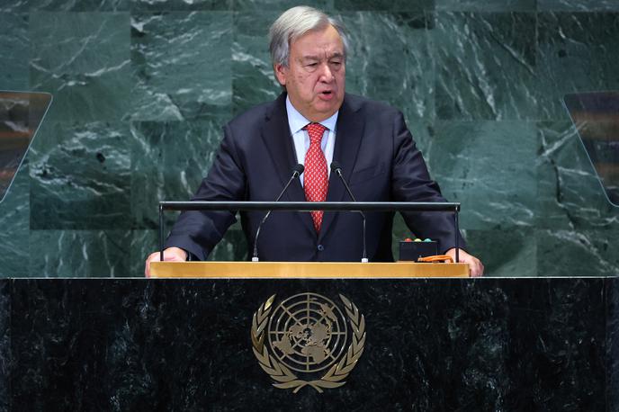 Guterres | "Priča smo revščini, neenakostim in krivicam. Širijo se nezaupanje, razdeljenost in predsodki," je opozoril Guterres. | Foto Reuters