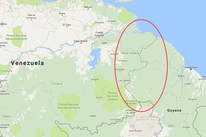 Venezuela si želi sporno mejo z Gvajano prestaviti tako daleč proti vzhodu, da bi se ozemlje Gvajane zmanjšalo za več kot dve tretjini. Obmejni spor ima korenine v 19. stoletju, ko so si ozemlje med seboj podajali britanski in nizozemski kolonialisti.  | Foto: Google Zemljevidi