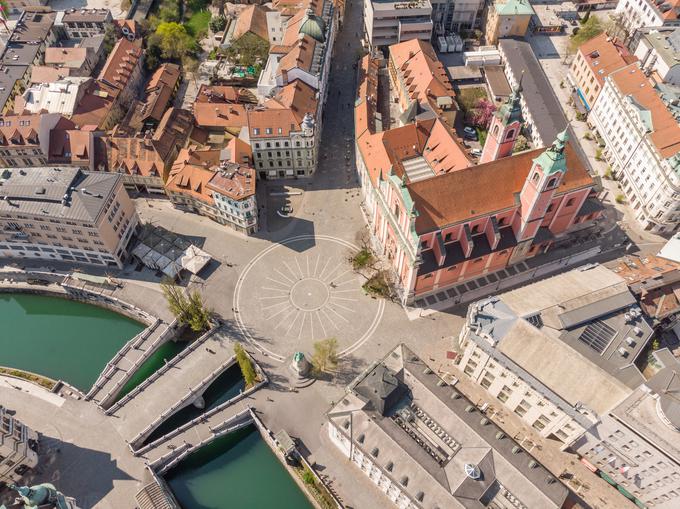 V Ljubljani je bilo za kvadratni meter rabljenega stanovanja lani treba v povprečju plačati skoraj tri tisoč evrov. | Foto: Getty Images