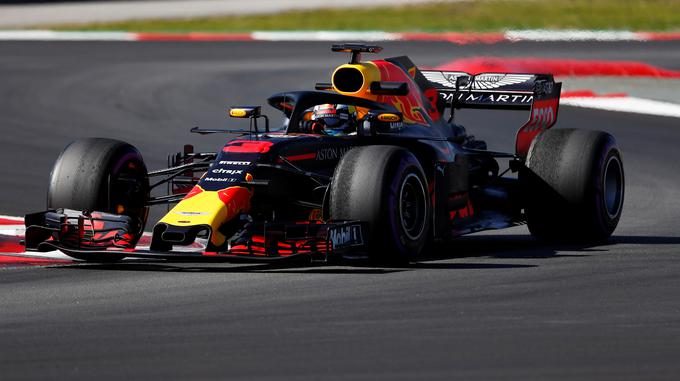 Red Bullova dirkača Daniel Ricciardo in Max Verstappen sta lani zasedla peto in šesto mesto v prvenstvu dirkačev. Red Bull je bil tretja ekipa sezone.  | Foto: Reuters
