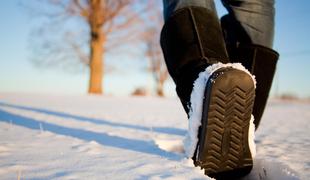 Kako poskrbeti za škornje, da jih sol in sneg ne bosta uničila