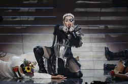 Madonna na odru Evrovizije s palestinsko zastavo