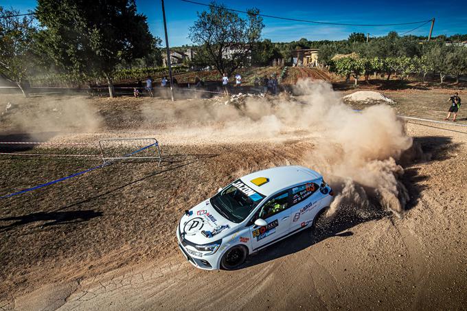 Luka Brus (renault clio rally5) bi z drugim mestom v Idriji že potrdil naslov državnega prvaka. | Foto: WRC Croatia