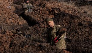 Ukrajina se pripravlja na protiofenzivo v Bahmutu