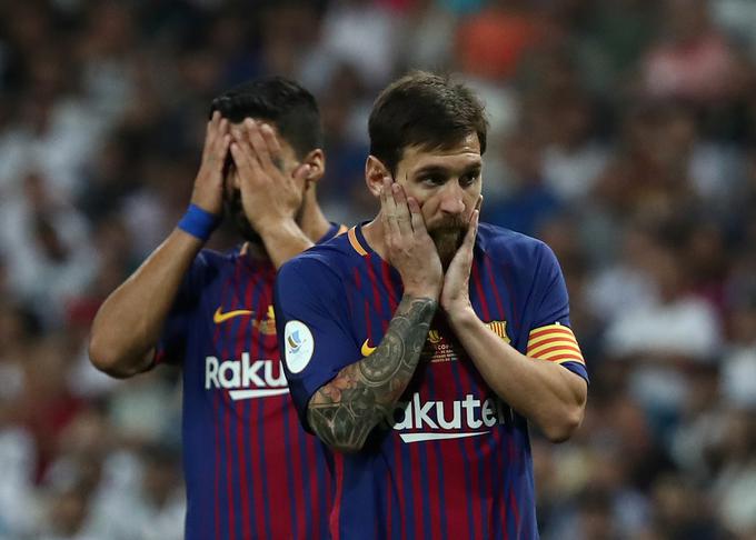 Barcelona je novo sezono začela s polomom na dveh el clasicih v španskem superpokalu. | Foto: Reuters