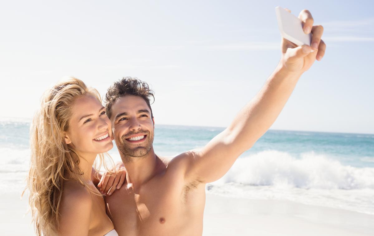 selfie, počitnice, plaža | Foto Thinkstock