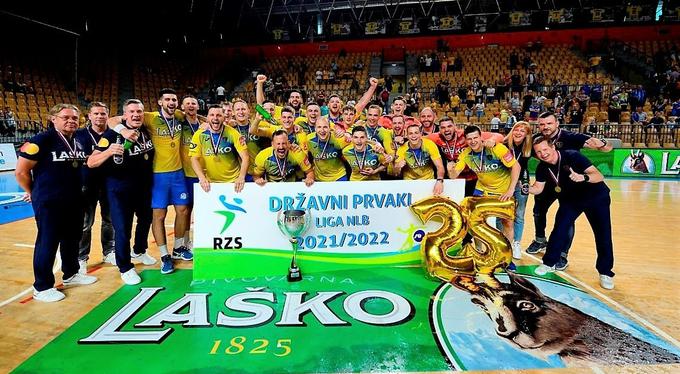 Celjani so sezono sklenili z naslovom slovenskih prvakov. | Foto: Slavko Kolar