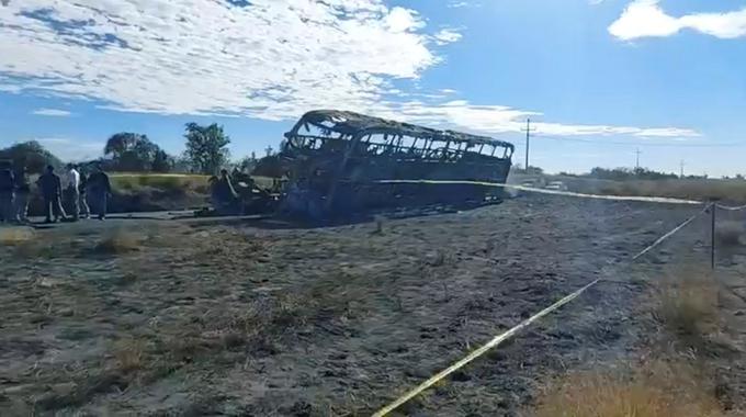 nesreča, avtobus, tovornjak, Mehika | Foto: Reuters