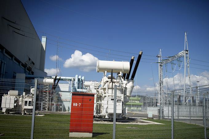 Po teh žicah prihajata dve petini vse proizvedene električne energije v Sloveniji. | Foto: Ana Kovač