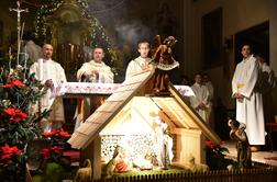 Škofje sporočili pomembno novico o božičnih polnočnicah