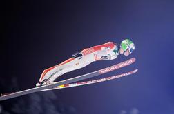 Slovenski mladinski skakalni olimpijski prvak odkriva nove dimenzije