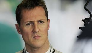 Nesrečni Schumacher naj bi bil ponoči kar dvakrat operiran