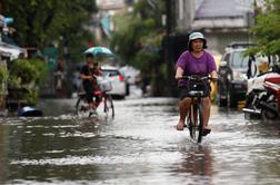 Poplave na Tajskem: umrlo šest oseb, poplavljenih 70 tisoč domov