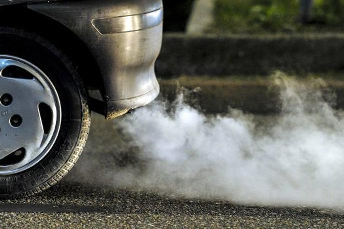 izpusti | Predpisi glede izpustov CO2 so danes nočna mora večine avtomobilskih proizvajalcev.