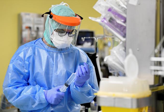 V Italiji, žarišču novega koronavirusa v Evropi, karantena za vso državo velja od 10. marca. | Foto: Reuters