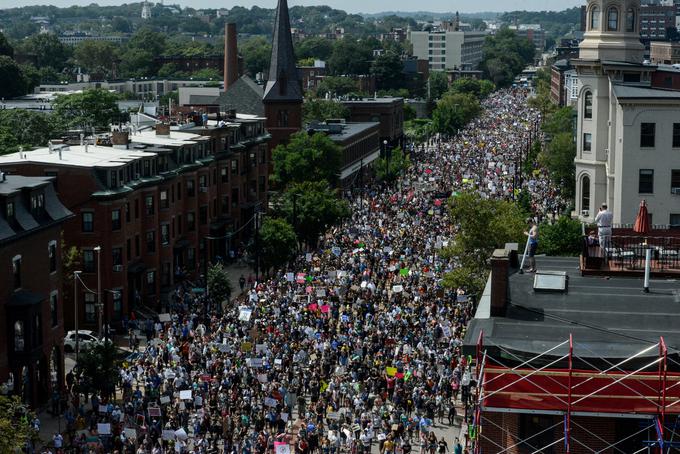 Boston velja za trdnjavo demokratov, kjer močno nasprotujejo rasizmu. | Foto: Reuters