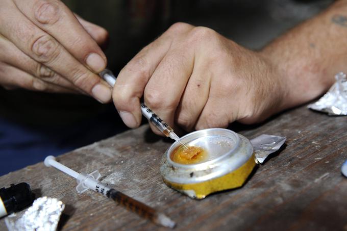 Heroin je po raziskavi evropskih znanstvenikov droga, ki uporabnika zasvoji najhitreje in najbolj. | Foto: Reuters