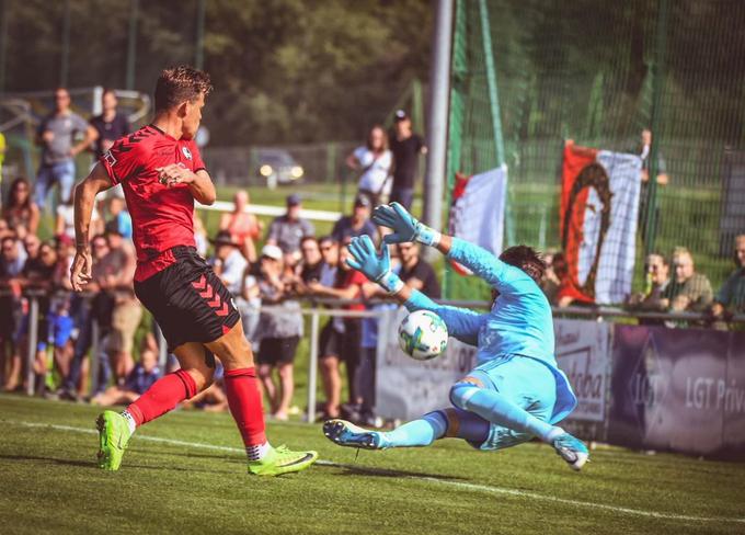 Freiburg je v zadnjem pripravljalnem srečanju premagal Feyenoord, ki bo letos igral v skupinskem delu lige prvakov. | Foto: Twitter - Voranc