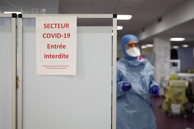 V Franciji je v zadnjih 24 urah umrlo 833 ljudi, kar je največ v enem dnevu do zdaj. Največ ljudi je umrlo v domovih za starejše. | Foto: Reuters