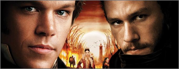 Film spremlja brata Grimm (Matt Damon in Heath Ledger) na čarobni pustolovščini, ki se odvija v svetu junakov in hudobcev, čarovnic in škratov, neuničljivega zla in resnične ljubezni, v kraljestvu, za katerega sta pripovednika menila, da je le pravljica ... dokler ni vdrlo v njun svet. • V petek, 20. 8., ob 8.20 na AMC.* | Foto: 