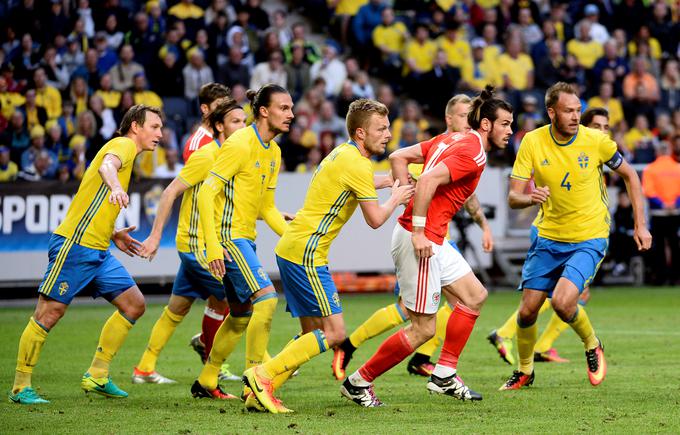 Švedi proti Sloveniji, ko ni igral Zlatan Ibrahimović, niso pokazali veliko, z njegovo pomočjo pa so v nedeljo z igrišča odpihnili Wales. Švedska je zmagala s 3:0. | Foto: 