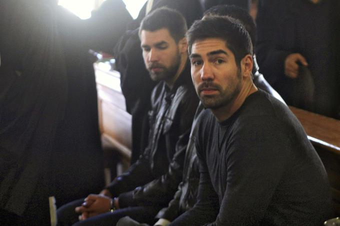 Brata Karabatić sta bila obsojena, njuna odvetnika z odločitvijo sodišča v Montpellierju nista zadovoljna. | Foto: Reuters