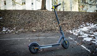 Mi Electric Scooter 3: odlično zdravilo proti mestnim zastojem