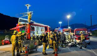 Zaradi požara v avstrijskem predoru z nočnega vlaka evakuirali 151 potnikov