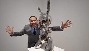 Nov rekord: skulptura zajca prodana za več kot 81 milijonov evrov