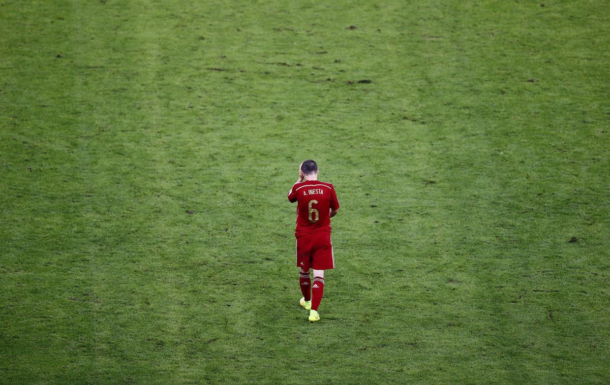 Andres Iniesta | Andres Iniesta po koncu tekme proti Čilu 18. junija 2014 v Riu de Janeiru, kjer se je končala neponovljiva španska nogometna pravljica. | Foto Reuters
