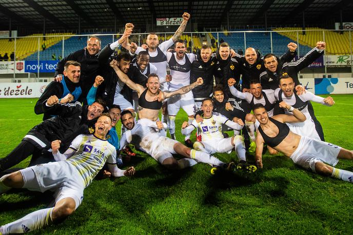 Nk Maribor | Mariborčani so po preobratu v Celju osvojili 15. naslov slovenskega prvaka. | Foto Grega Valančič / Sportida