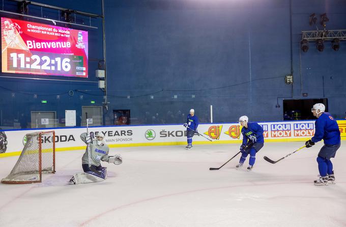 slovenska hokejska reprezentanca trening  SP Pariz | Foto: Vid Ponikvar